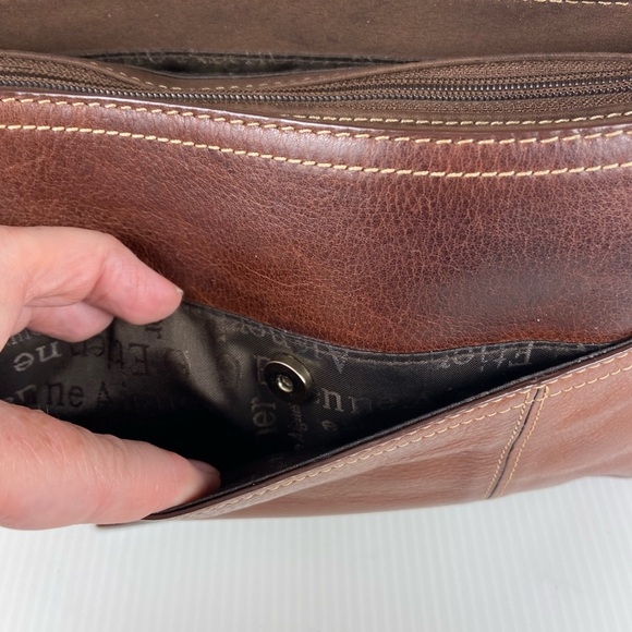 Etienne Aigner Horseshoe Leather Shoulder Bag Cognac Brown Equestrian - Picture 3 of 16